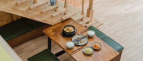 Basic Room, 1 Bedroom (Green Barley Ⅲ) | 1 bedroom, free WiFi