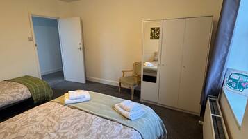 Shared Dormitory, 1 Bedroom | 1 bedroom