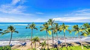 Unclassified image, 5 of 36, button - Lahaina Shores Beachfront Condo with Panoramic Endless Ocean Views (Lahaina)