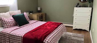 Quaint 2-bedroom apartment in pleasant Massena neighborhood