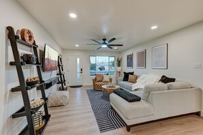 Living area - New! Modern Home on Mill Ave. Pool. Pet Friendly. (Tempe)