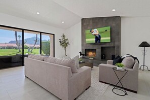 Living area - Golf Course Living in La Quinta: 3BD/3BA Retreat with Spacious 2-Car Garage. (La Quinta)