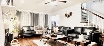 2026 Masters Rental House with Private Saltwater Pool & Jacuzzi bathtub