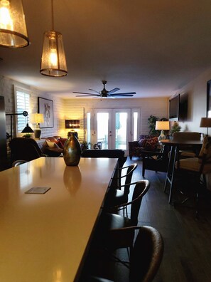 Interior - Arcadia-lite area, within minutes to Fashion Square and the Biltmore Area. (Phoenix)