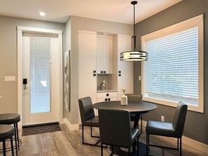 تناول الطعام