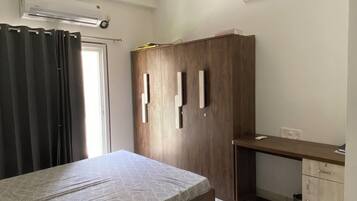 熨斗/熨衫板、Wi-Fi