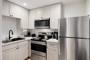 Apartamento, para não fumantes | Cozinha privada | Chaleira elétrica, torradeira