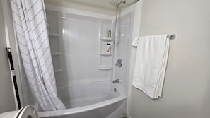 Håndklæder, Sæbe, Toiletpapir