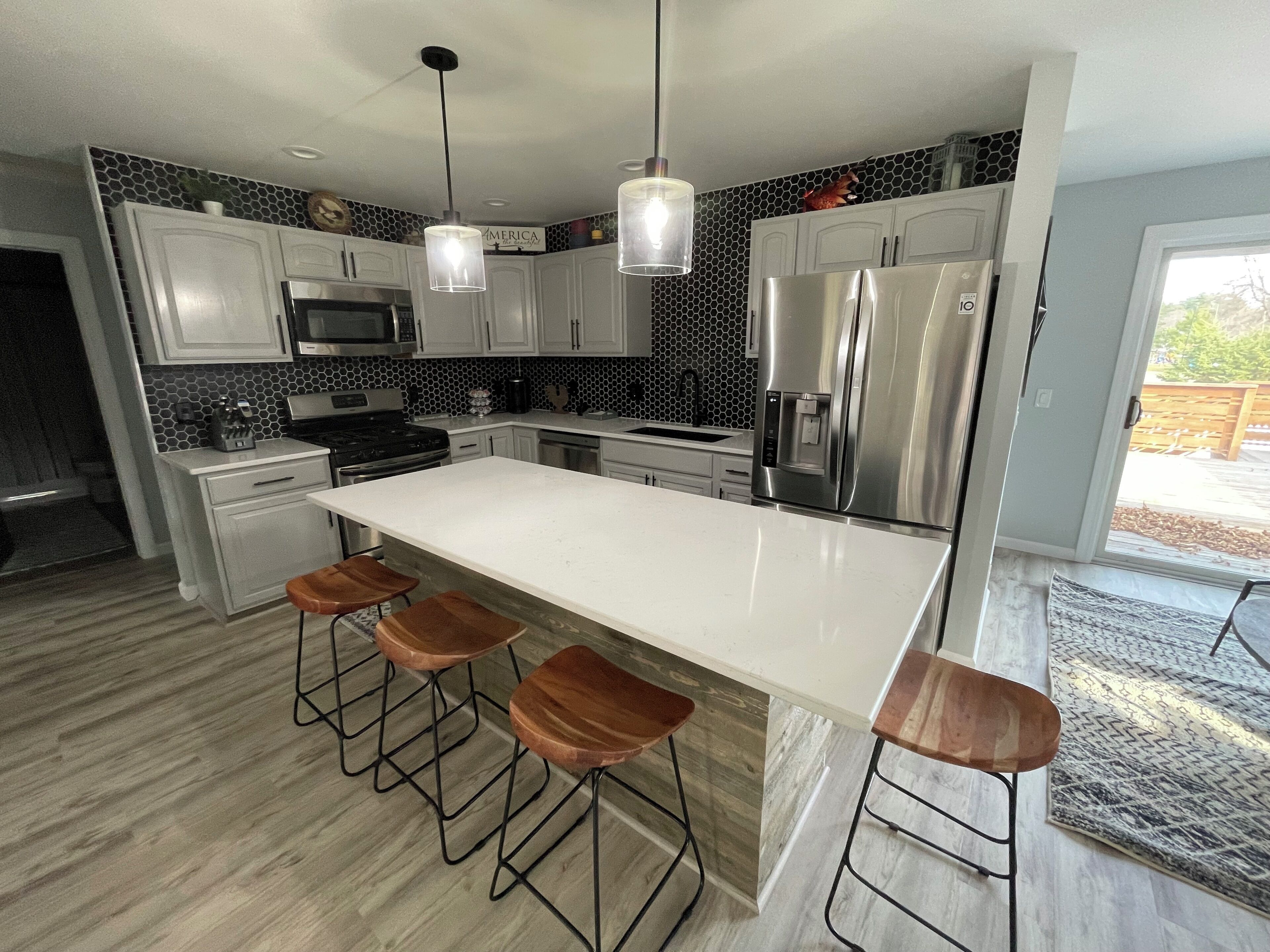 冰箱、微波炉、烤箱、炉灶