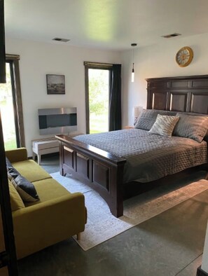 3 bedrooms, iron/ironing board, free WiFi, bed sheets - Wonderful 3-bedroom lodge in charming Andover (Andover)