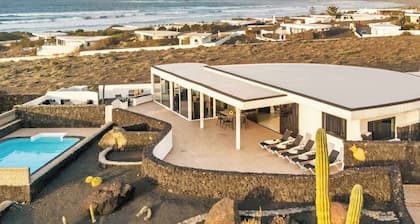 Canaryislandshost I Serena