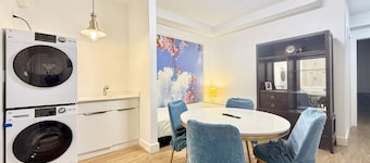 Private Guest Suite, One Parking Space