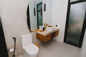 Bathroom - Woody Villa Pererenan (Bali)