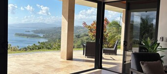 Panoramic Lake Arenal Sunset View Villa with AC