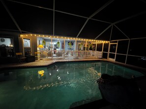 Pool - 3-bedroom house in beautiful Naples minutes away from the beach and downtown! (Naples)