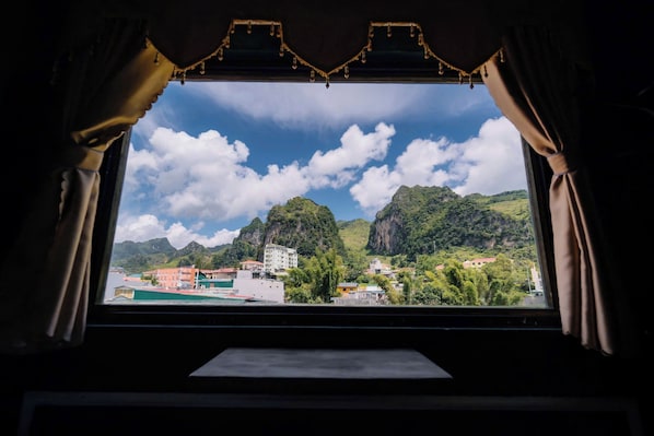 Mountain view - Ma Pi Leng Luxury Hotel Ha Giang (Dong Van)