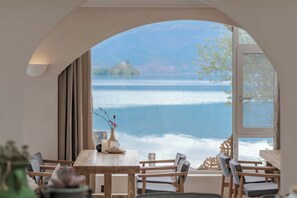 ห้องจัดงานเลี้ยง