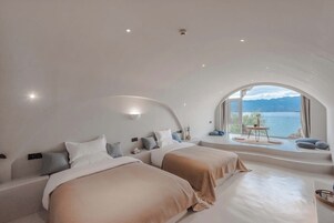 特色双床房, 湖景 | 办公桌、笔  记本电脑工作区、遮光窗帘、隔音