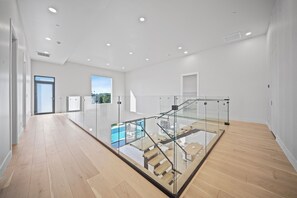 Interior - Scottsdale 6BR Luxury Home Heated Pool Spa Sleeps 13 (Scottsdale)