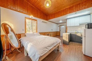 베이직룸, 침실 1개 (Room 3 (Hinoki Bath)) | 1 개의 침실, 무료 WiFi