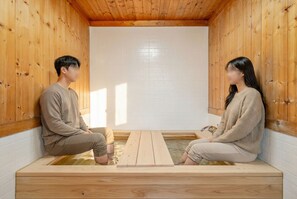 Chambre de base, 1 chambre (Room 3 (Hinoki Bath)) | 1 chambre, accès au Wi-Fi (inclus)
