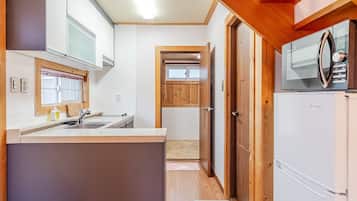 Basic Room, 1 Bedroom (Room 2 (Hinoki Bath / Private House))