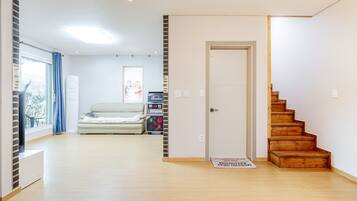 1 bedroom, free WiFi