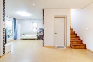 Basic szoba, 1 hálószobával (Annex (PC Room/Group/Private House)) | 1 hálószoba és ingyenes wifi