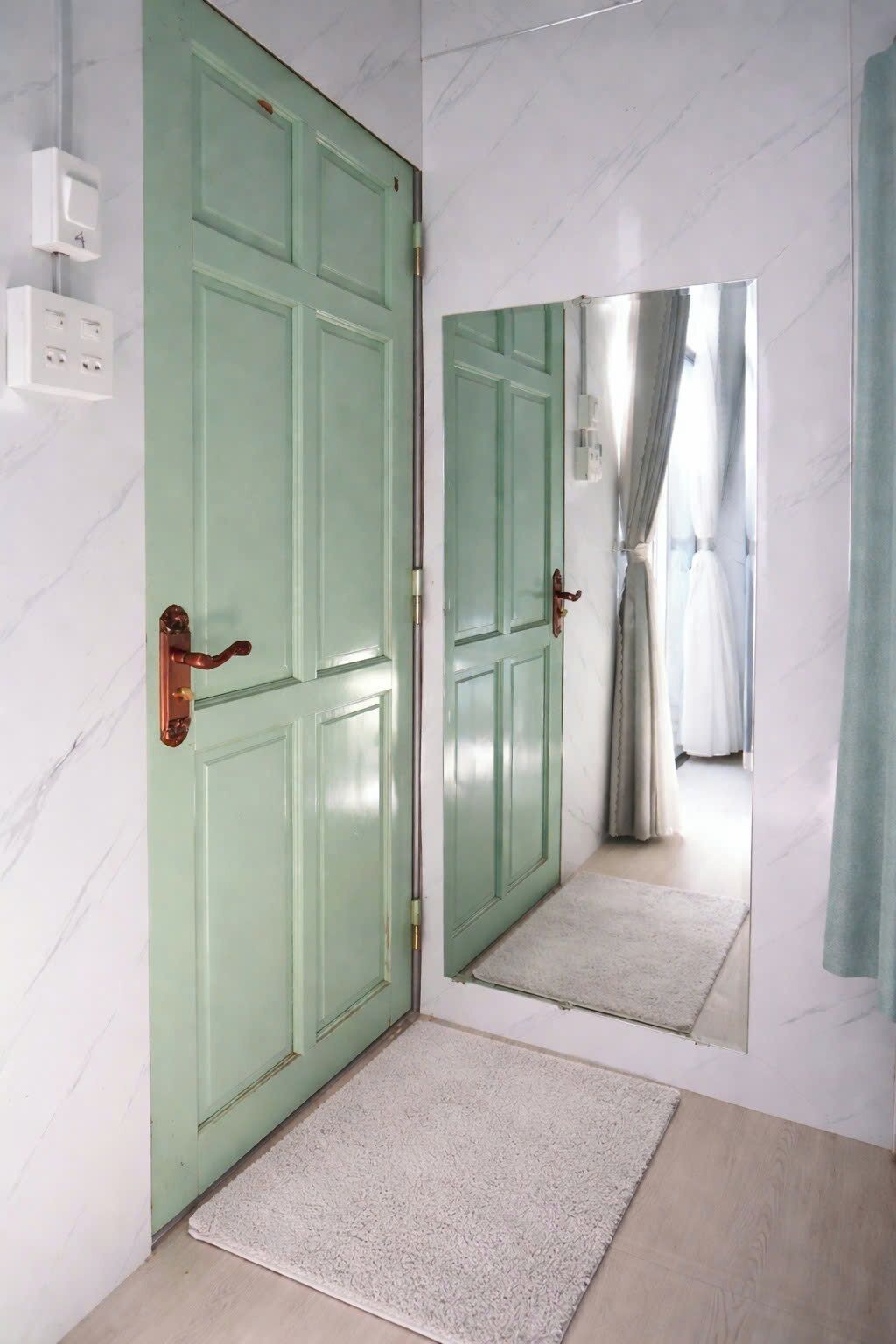 Habitación familiar doble, vistas al jardín | Tabla de planchar con plancha y wifi gratis