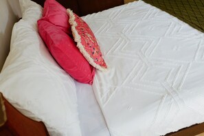 1 bedroom, free WiFi, bed sheets