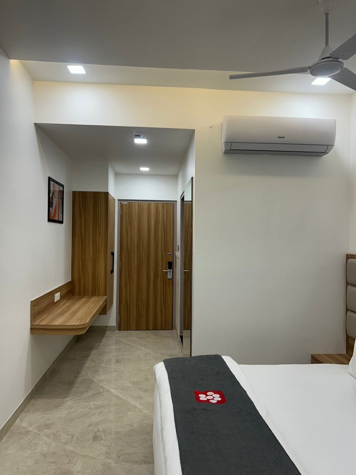 In-room safe, desk, laptop workspace, iron/ironing board