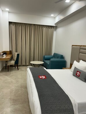 In-room safe, desk, laptop workspace, iron/ironing board - Mastiff Select Aparajita (Danta Ramgarh)