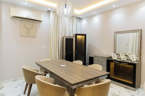 Dining - 3 bedroom Apartment in New Cairo (Cairo Governorate)