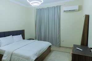 3 bedrooms, WiFi, bed sheets