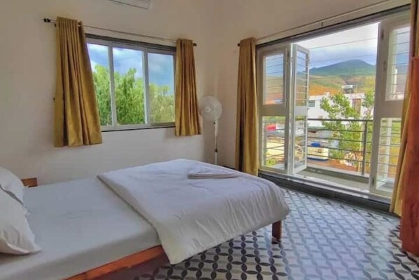 3 habitaciones, wifi y ropa de cama 