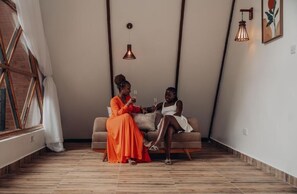 Executive Suite, Balcony, Valley View | Interior - Kitonga Garden Resort (Kabaa)