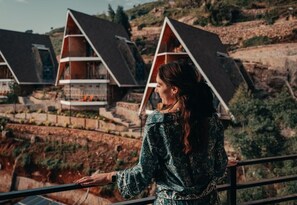 Property grounds - Kitonga Garden Resort (Kabaa)