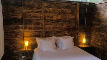 Deluxe Double Room, Garden View