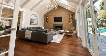 World Cup 2026 Luxury Estate, West Van, Pool, Tennis Court, Theatre, Gym
