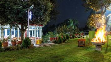 Comfort-Doppelzimmer | Unterkunftsgelände