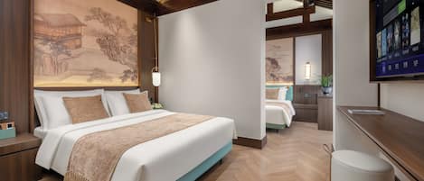 Comfort Studio Suite, Lanai, Courtyard View