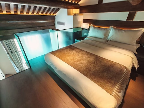 Liuli Tilb Houhai Courtyard Hotel