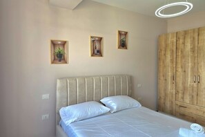 Family Apartment, Multiple Bedrooms (Happy Stay Apartment By The Sea 094) - Happy Stay Apartment By The Sea 094 (Golem)