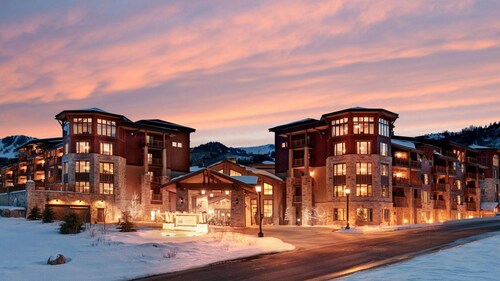 Three bedroom ski-in at Park City Mountain Resort - Hilton Sunrise Lodge!