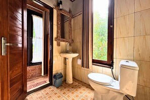 Villa, vista a la montaña | Baño | Bidet 