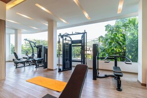 Fitness facility - City1BR Condo Pool Gym C261 (Wichit)
