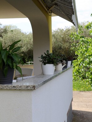 Apartment | Exterior - Apartment Marina - Two Bedroom Apartment With Terace (Punat)
