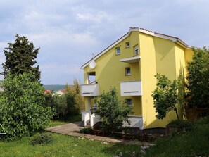 Esterni