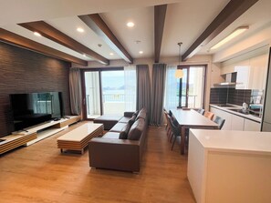 Deluxe Suite | Individually decorated, individually furnished, free WiFi - Sagewood Yeosu Gyeongdo Resort (Yeosu)