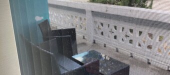 Cozy 1-bedroom apartment in charming Boynton Beach with AC